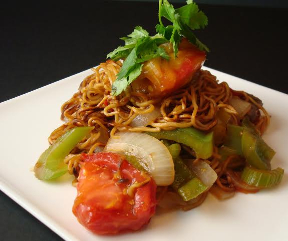 beef tomato chow mein